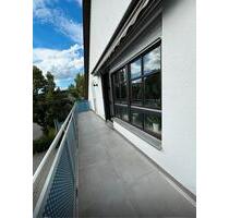 modern renovierte 2 Zimmerwohnung mit Stellplatz in Augsburg