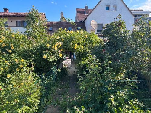 Foto - Reihenhaus mit Potenzial - 260.000,00&nbsp;EUR Kaufpreis, ca.&nbsp; 167,00&nbsp;m&sup2;