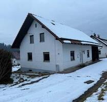 Sanierungsbedürftiges Einfamilienhaus auf Erbbaurechtsgrundstück - Sankt Oswald-Riedlhütte