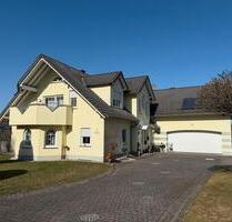 Top modernisiertes Haus mit 3 Einheiten | Privat Eichenzell