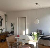 Schöne helle 2,5-Zimmer Wohnung in Stuttgart Bad-Cannstatt