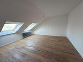 Foto - 3 Zimmer Dachgeschoßwohnung zur Miete in Mettmann