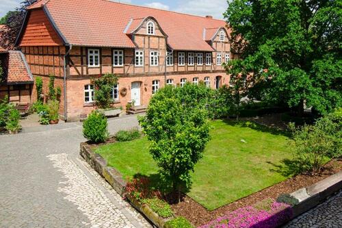 Foto - Denkraum und Kreativlabor auf traumhaftem, denkmalgeschütztem Vierseitenhof!