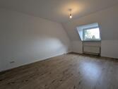 Foto - Hell! Neu! 2 Zimmer und Wohnküche