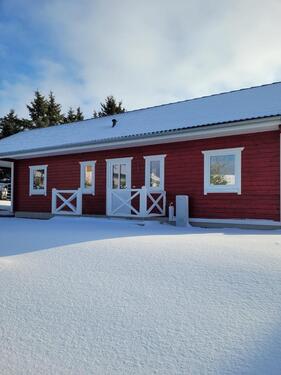 Foto - Modernes Holzhaus in Dodenau: 80 m², offene Wohnküche, Carport