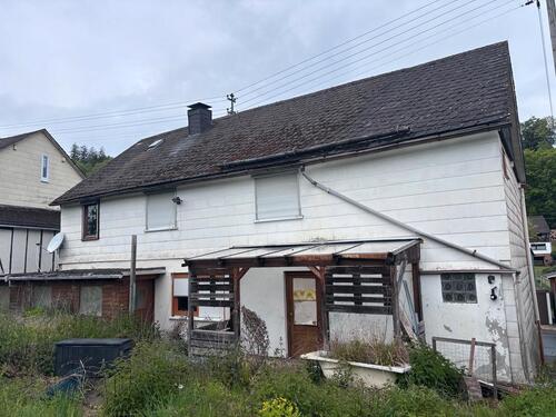 Foto - 6 Zimmer Einfamilienhaus zum Kaufen in Burbach