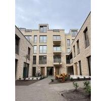 Exklusives Penthouse mit gehobener Ausstattung, Küche und Weitblick über Berlin-Köpenick