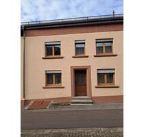 Einfamilienhaus mit Garten 360 m² ruhige Lage (Provisionsfrei) - Mettlach