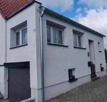 Einfamilienhaus mit Anliegerwohnung - Grafhorst