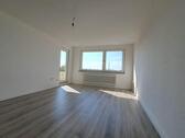 Foto - *Einziehen und Miete sparen!* Moderne 3-Zimmer-Wohnung mit Balkon