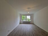 Foto - Renovierte 2-Zimmerwohnung in ruhiger Umgebung! In Do-Rahm liegt deine neue Wohnung!