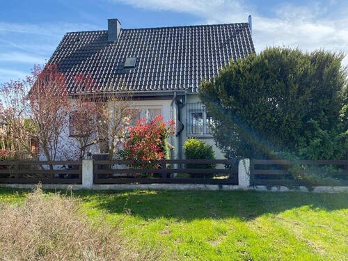 Foto - 4 Zimmer Einfamilienhaus zum Kaufen in Gronau (Leine)