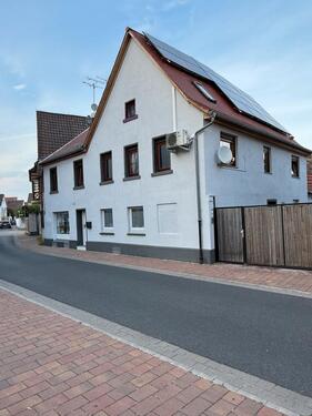 Foto - Mehrfamilienhaus mit Gewerbeeinheit