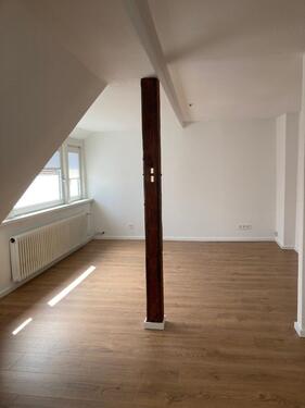 Foto - Helle Dachgeschoßwohnung mit Balkon