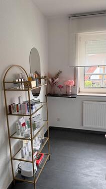 Foto - Raum für Kosmetikerin - 350,00&nbsp;EUR Kaltmiete, ca.&nbsp; 15,00&nbsp;m&sup2;