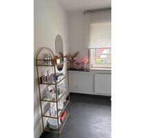 Raum für Kosmetikerin - 350,00&nbsp;EUR Kaltmiete, ca.&nbsp; 15,00&nbsp;m&sup2; in Herford (PLZ: 32052)