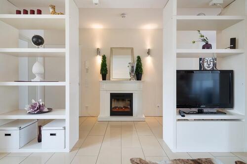 Foto - Exclusiv,möblierte Wohnung in Düsseldorf-Oberkassel.60 qm, NK. Inkl.
