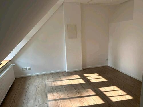 Foto - Schöne 81m² Wohnung im 1. OG - 650,00&nbsp;EUR Kaltmiete, ca.&nbsp; 81,00&nbsp;m&sup2;