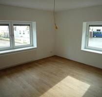 Komplettrenovierte 3 Zimmerwohnung (Erdgeschoss) - Erstbezug - Eggolsheim