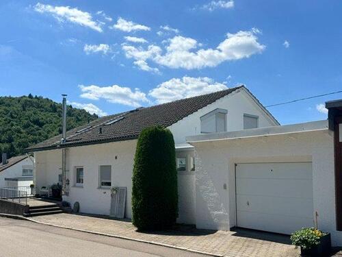 Foto - 12 Zimmer Einfamilienhaus zum Kaufen in Hettingen