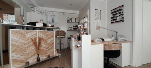 Foto - Friedberg-Dorheim: Moderne Praxis Studio Salon mit Stellplatz!