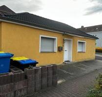 Gemütlicher 95 m²-Bungalow mit Garten und Parkplatz - Bönen