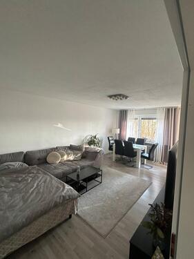 Foto - 3 Zimmer Erdgeschoss Wohnung mit Küche und Balkon