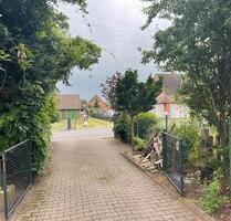 Garage auf geschlossenem Privatgrundstück zu vermieten - Reppenstedt