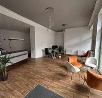 Gewerberäume in zentraler Lage - 520,00 EUR Kaltmiete, in Apolda (PLZ: 99510)