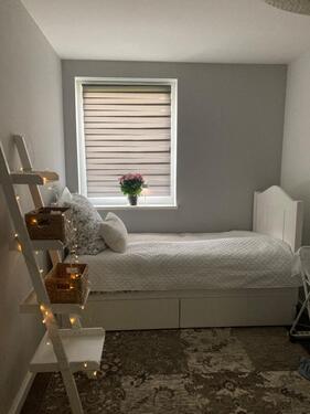 Foto - FRAUEN-WG 2 möblierte Zimmer ab 0226 frei, Hamburger Stadtgrenze