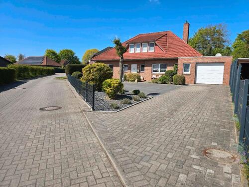 Foto - Einfamilienhaus in ruhiger Wohnsiedlung