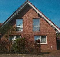 Großzügiges Einfamilienhaus mit schönem Garten in ruhiger Lage - Essen (Oldenburg)