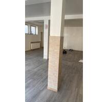 LADEN LOKAL - 650,00 EUR Kaltmiete, in Recklinghausen (PLZ: 45665) Berghausen