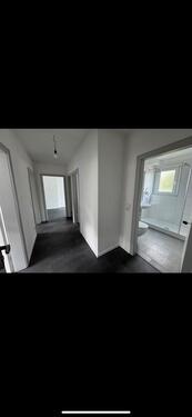 Foto - Helle 3 Zimmerwohnung - Erstbezug nach KernsanierungRenovierung