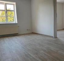 helle 3 Raum Wohnung zu vermieten - Hartmannsdorf