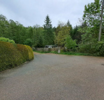 Zwangsversteigerung - Teile einer Privatstraße als Zuwegung zu Villa - Chemnitz Adelsberg