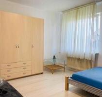 Ruheoase mit Garten und Weinbergen. 18 m² All Inklusiv WG Zimmer - Stuttgart Hedelfingen Ruheoase mit Garten und Weinbergen. 18 m² All Inklusiv WG Zimmer - Stuttgart Hedelfingen