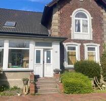 Altbauvilla zu vermieten - 1.350,00&nbsp;EUR Kaltmiete, ca.&nbsp; 200,00&nbsp;m&sup2; in Klanxbüll (PLZ: 25924)