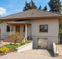 HAUS VERKAUF VERMIETUNG - 234.000,00&nbsp;EUR Kaufpreis, ca.&nbsp; 250,00&nbsp;m&sup2; in Guben (PLZ: 03172)