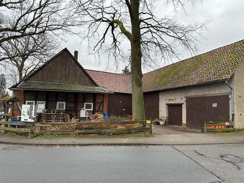 Foto - 8 Zimmer Mehrfamilienhaus, Wohnhaus in Leiferde