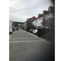 Tiefgaragenstellplatz in Düsseldorf Rath zu vermieten