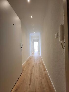 Foto - Kernsanierte 3-Zi-Whg mit Balkon - PROV-FREI - Mü-Bogenhausen