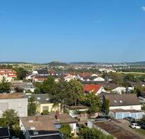 Helle, sanierte 3,5Zi-Whg mit Weitblick, EBK und TG in Ditzingen