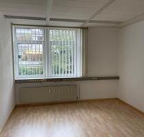 Schönes Büro in ruhiger Bürogemeinschaft - München Bogenhausen