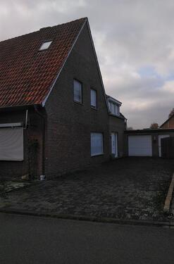 Foto - Doppelhaushälfte,Haus,DHH - 310.000,00&nbsp;EUR Kaufpreis, ca.&nbsp; 100,00&nbsp;m&sup2;