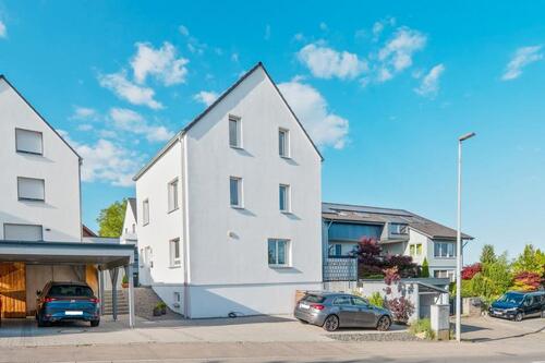 Foto - Große neuwertige Doppelhaushälfte