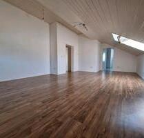 Renovierte 2ZKB Wohnung, Fußbodenheizung, Einbauküche, Stellplatz - Bobenheim-Roxheim
