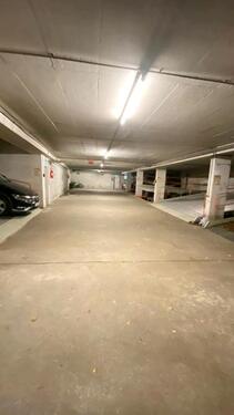 Foto - Tiefgaragenstellplatz (Duplex Unten) - Falkenstraße 32 81541