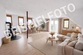 Foto - 4 Zimmer, Dachgeschosswohnung, frisch renoviert.