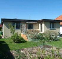 Einfamilienhaus im Bungalow-Stil in Randlage mit Feld-Weitblick - Braunschweig Wabe-Schunter-Beberbach